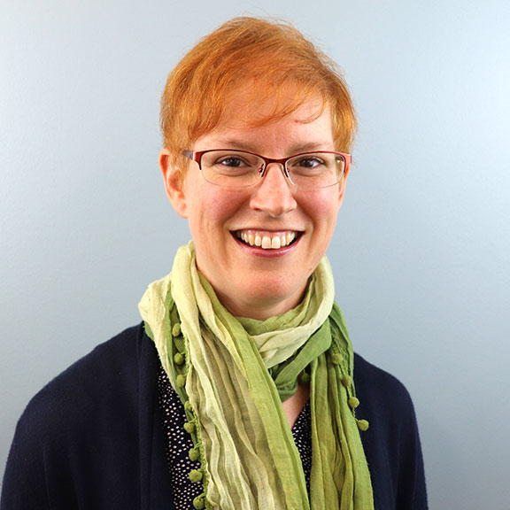 Headshot of Career & Internship Specialist, Maureen Muldoon.
